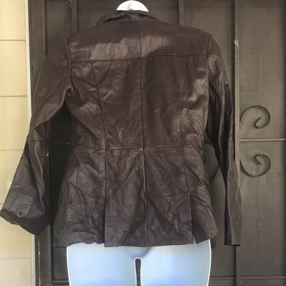 Leather jacket - Picture 2 of 3